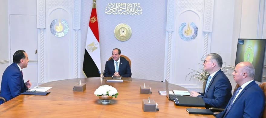 El-Sisi reviews oil, gas exploration activities with Madbouly, Badawi

